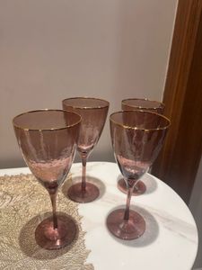 Wine Glasses (Set of 4)