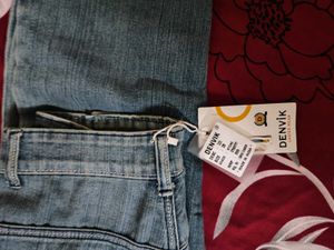 Straight Fit Dust Blue Jeans