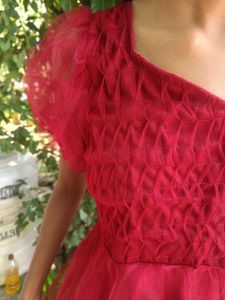 Maroon Midi Dress With Free Scrunchie