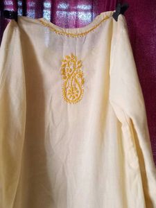 Yellow 🟡 Kurti