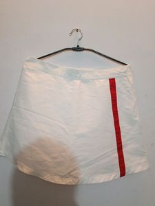 Cute White Skorts
