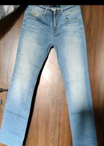 Light Wash Denim Jeans
