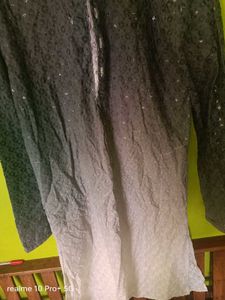 Greyish White Shaded Men Straight Kurta