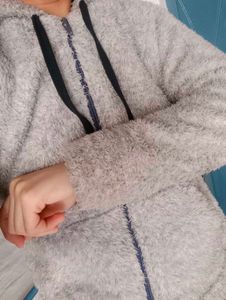 😍Cozy Grey Faux Fur Hoodie😍
