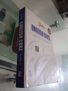 GOLDEN ENGLISH GUIDE CLASS 11TH CBSE