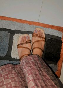 Zudio Flats