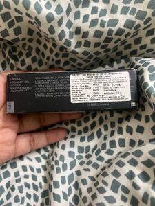Sealed Shiseido VisionAiry Lipstick-217 Coral Pop