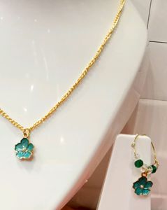 two chain with charm