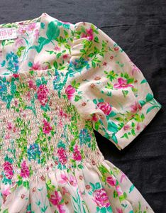 Korean Preety Top