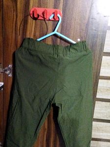 Olive Green Strech Pants With Knot