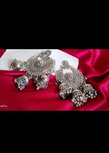 Oxydised Earings With Tika