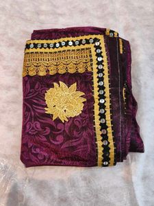 Elegant Embroidered Purple 💜 Saree