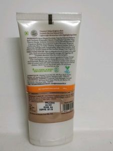 Mamaearth Vitamin C Daily Glow Lumi Cream
