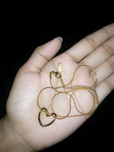 Gold Heart Pendant Necklace