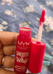 NYX Lip Whip