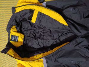 Swiggy, Zomato and blinkit winter jacket