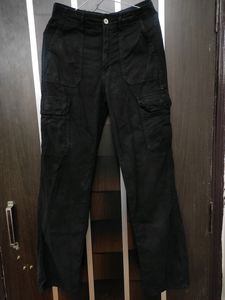 zara cargos