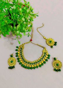 Women Jwellery Collation