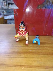 Laddugopal Cream Colour