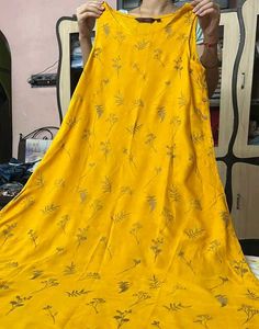 A Sleeveless Kurta For Your Daily Wear