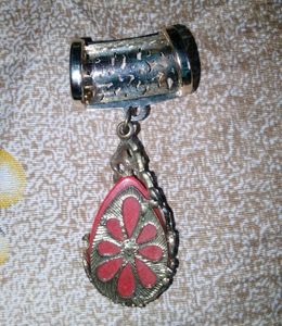Scarf Broche