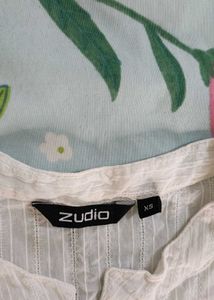 Zudio White Top With Bell Sleeves (Size XS)