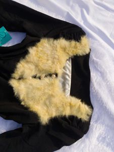 ❤️‍🔥Korean Black Dress w/ Fur Detail❤️‍🔥