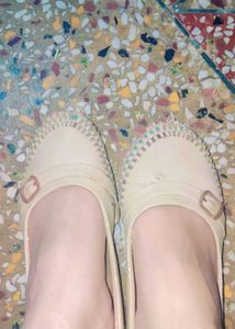 Versatile Elegant Jutties for Women