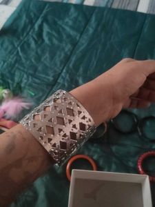 Set Of Bangles
