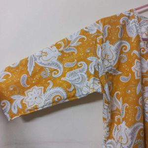 NAVRATRI SALE !! Floral Print Short Kurta/ Kurti