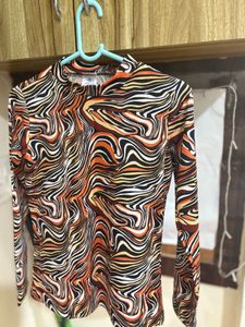 Patterned Long Sleeve Top