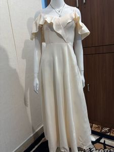 Elegant Off-Shoulder Dress