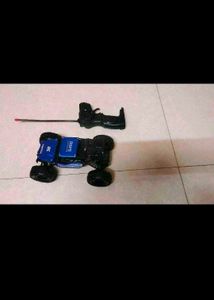 Smoke Rock Crawler Remote Control Car