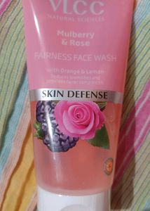 VLCC Mulberry &amp; Rose Face Wash🌹
