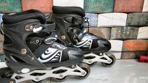 Inline Skating Shoes Adjustable Size LED Wheels