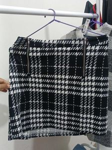 SHEIN Houndstooth Mini Skirt