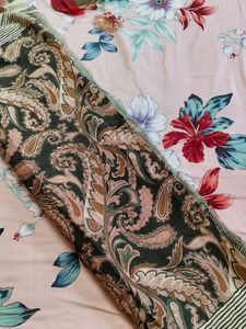 Elegant Paisley Scarf