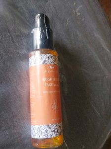 Brightening Face Wash