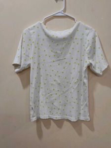 Levi&#39;s White &amp; Yellow Floral Short Sleeve Tshirt