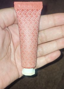 Kay beauty creme blush ( Shade~ Cosy coral)