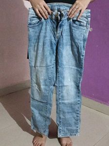 Stylish Light Wash Jeans