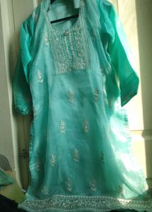 💝Elegant Embroidered Kurta💝