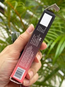 NEW!! Insight No Smudge Lip Color- 04 BALI