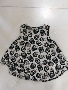 Preppy Face Print WhiteAndBlack Flared Sleeveless