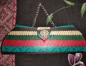 Fashionable Clutch🎀👛(Unused)