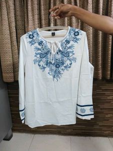 White Floral Embroidered Peasant Top | New