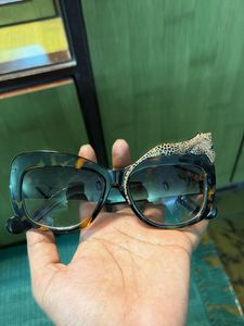 Unique Leopard Embellished Sunglasses