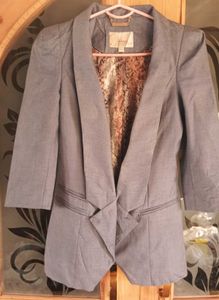 Chic Gray Blazer