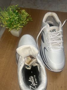 Ziplite Sports Shoes White And Gray Air Comfortable Shoes Size 7