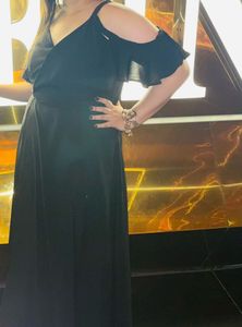 Elegant Black Maxi Dress